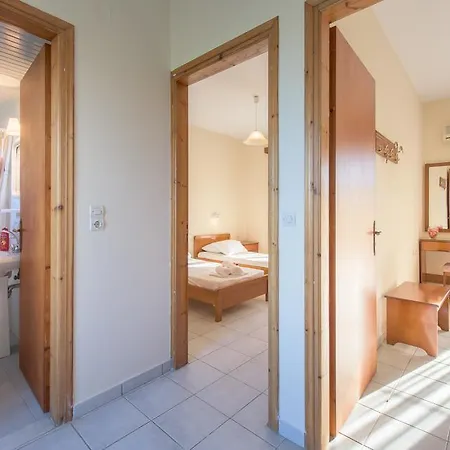 Apartament Natasa Laganas